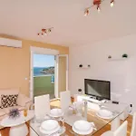 Panorama57 Apartment