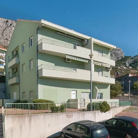 In With House Sea View Apartment