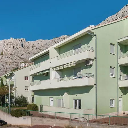 In With House Sea View * Omis