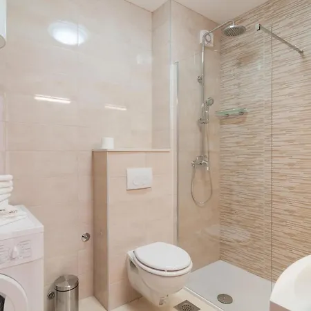Apartment In With House Sea View